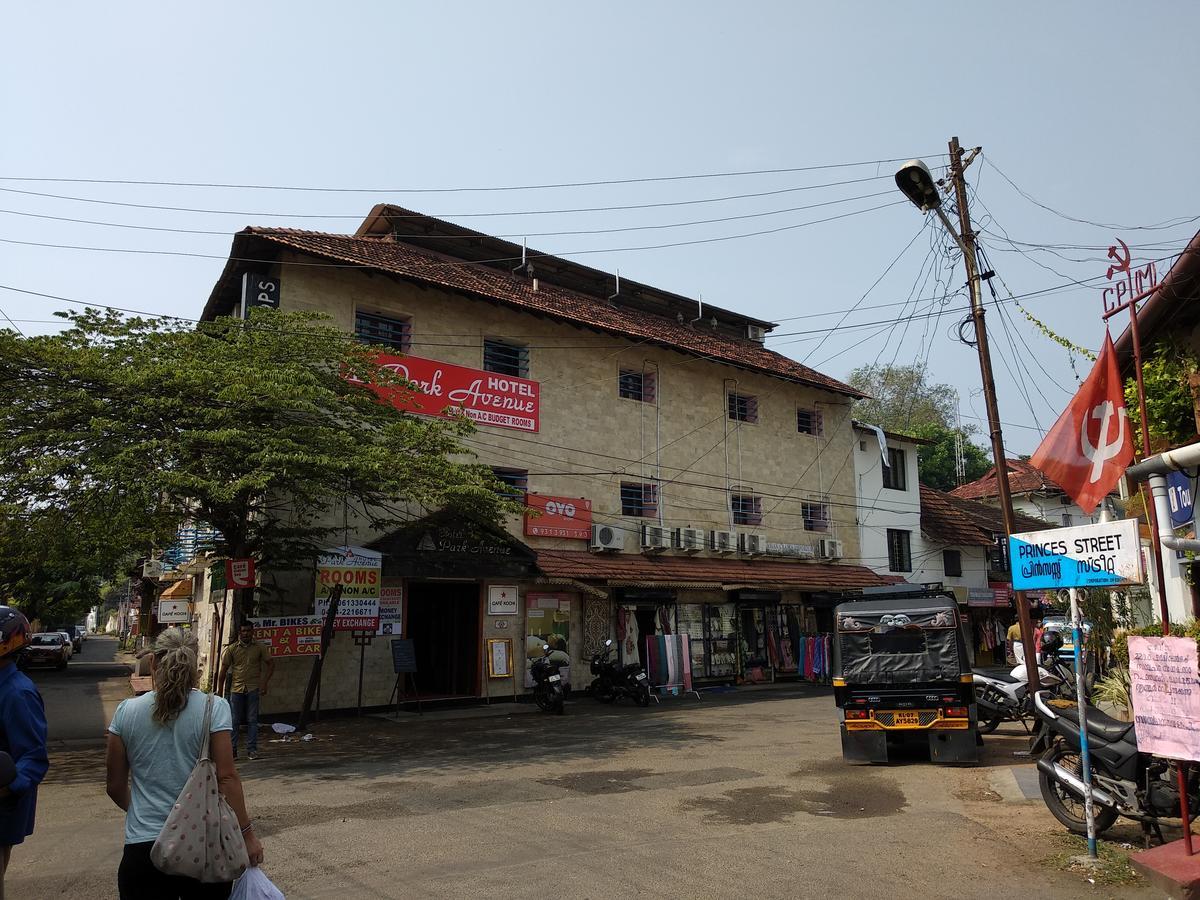 公园大道酒店 Kochi 外观 照片